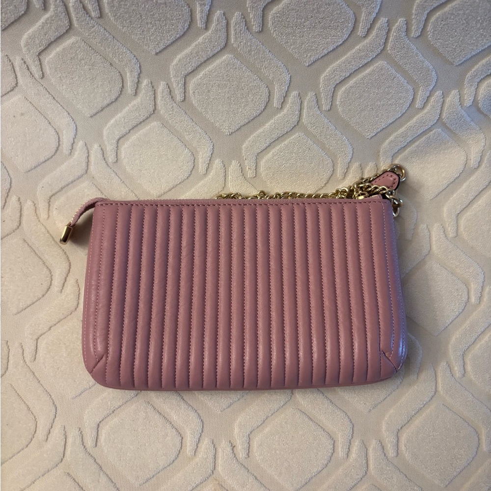 Elegant Coach Pink Quilted Clutch - Picture 2 of 4